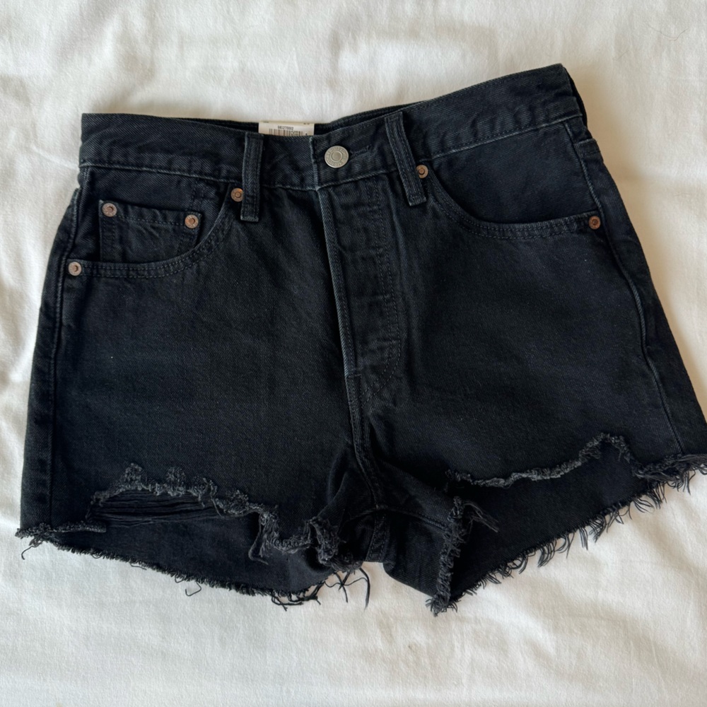 Levi Black 501 High Rise Denim Shorts | NWT | Size: 25